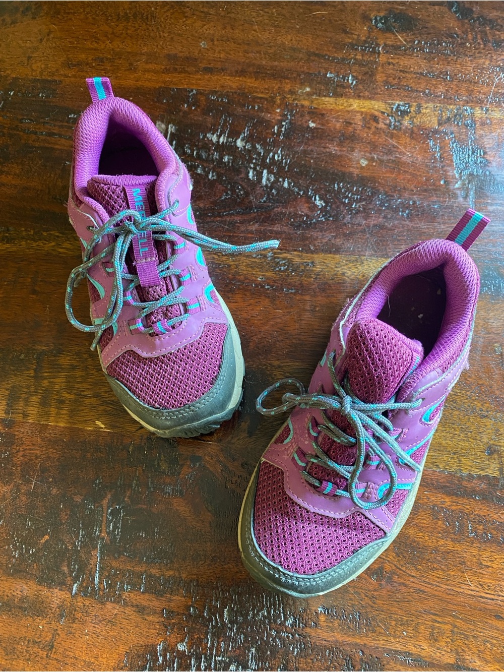 Merrell Kids' Oakcreek Low Lace Waterproof Hiking Shoes size 12 purple outdoors